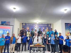 Dewan Pengurus Daerah Komite Nasional Pemuda Indonesia (DPD KNPI) Provinsi Lampung Mengadakan Acara Potong Tumpeng