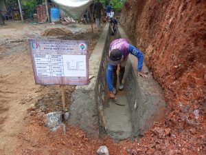 Pekon Wates Selatan Merealisasikan Pembangunan Drenase sepanjang 40 meter dengan Menggunakan Dana Desa (DD) tahap 1 tahun 2024